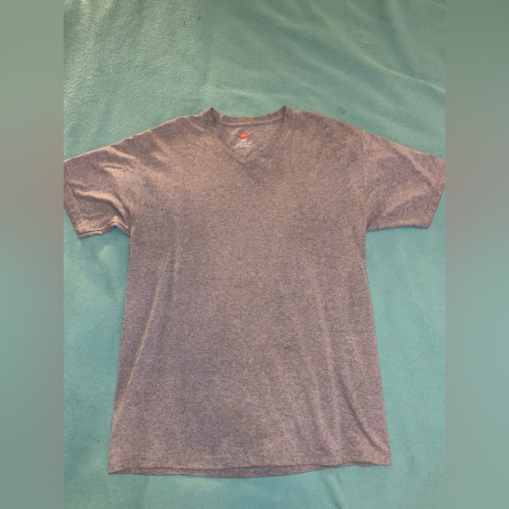 Hanes tagless tee shirt